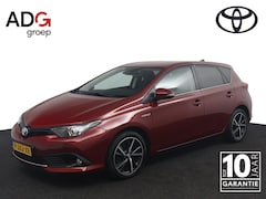 Toyota Auris - 1.8 Hybrid Black Edition | Navigatie | Keyless Entry | Parelmoer Rood |