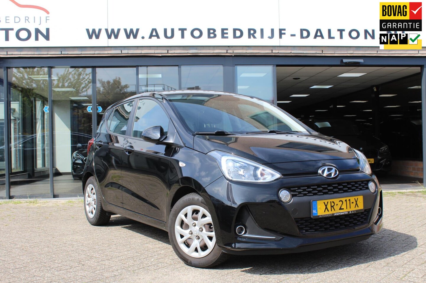 Hyundai i10 - 1.0i Comfort AIRCO / CRUISE / LAGE KM!! - AutoWereld.nl