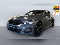 BMW 3-serie - 320e M-Sport|High executive|Shadow-line|19''LM|Carplay|Alcantara