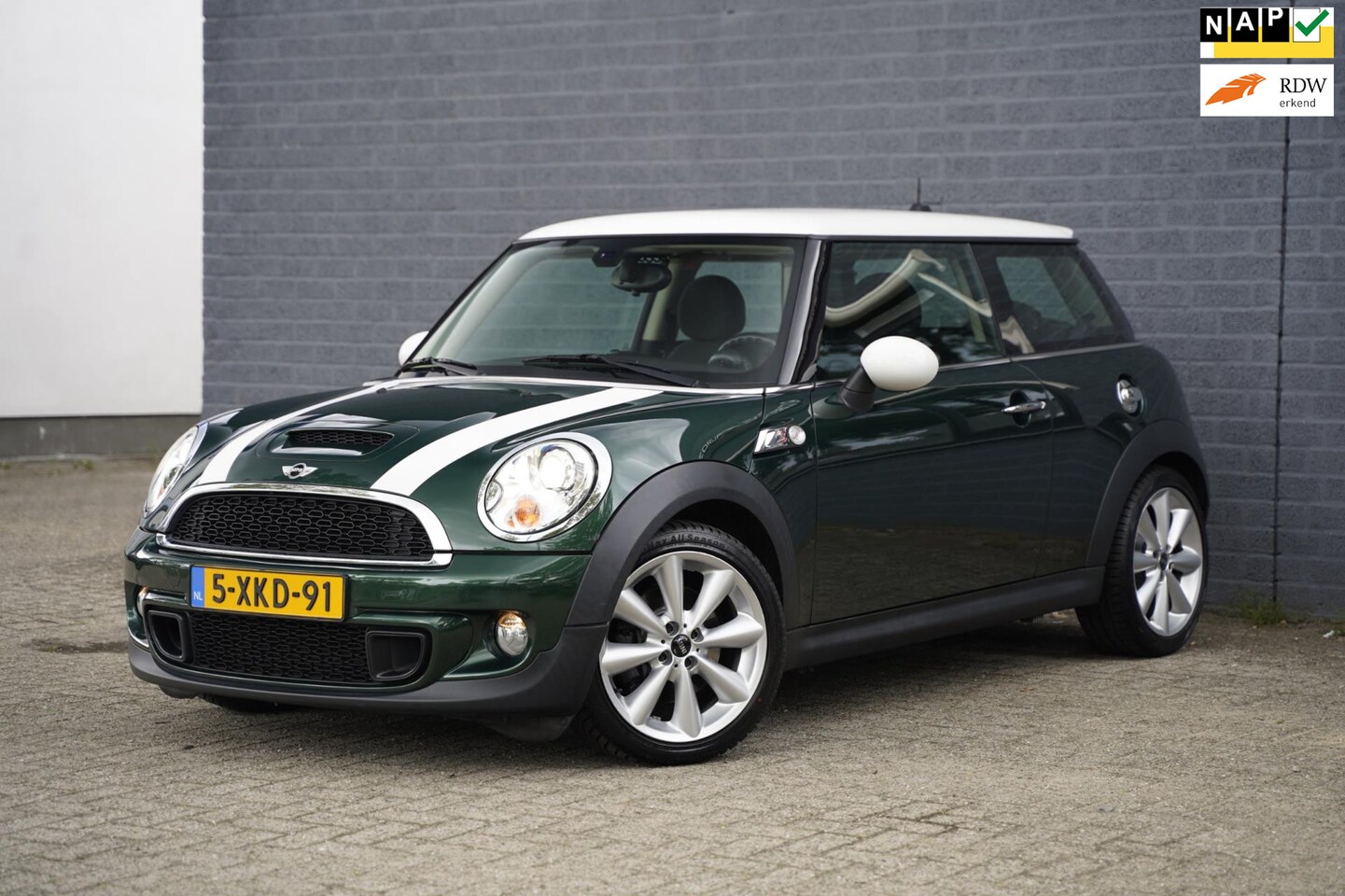MINI Cooper S - Mini 1.6 Chili 185pk, Cruise Control, NAP - AutoWereld.nl