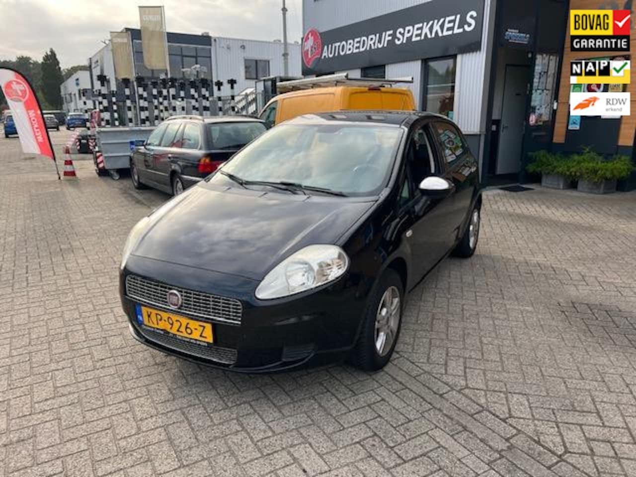 Fiat Grande Punto - 1.4 Racing 3 maanden garantie nieuwe apk aflevering beurt compleet gereinigd en gepoetst g - AutoWereld.nl