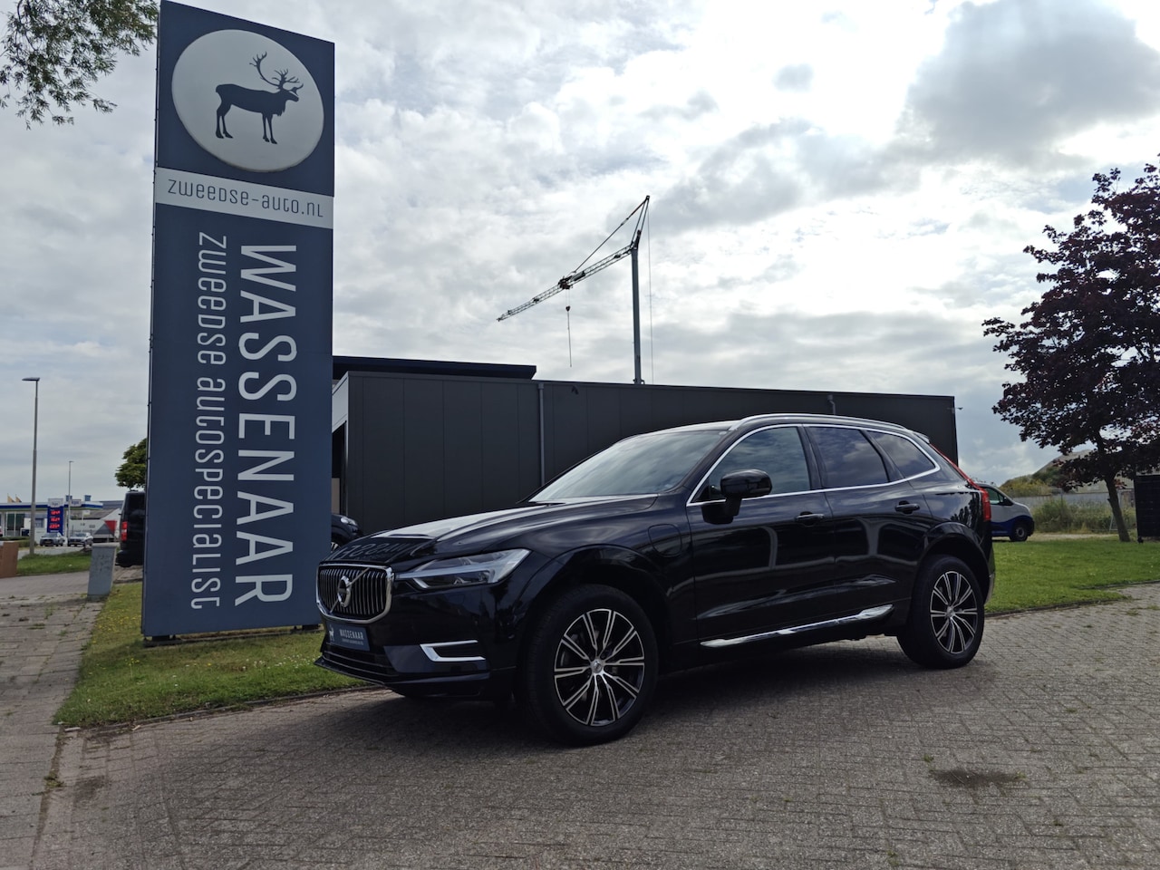 Volvo XC60 - T8 Twin Engine AWD Inscription | Rijklaarprijs | Luchtvering | Massage stoelen | - AutoWereld.nl