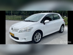 Toyota Auris - 1.3 Aspiration navigatie Dealer onderhouden