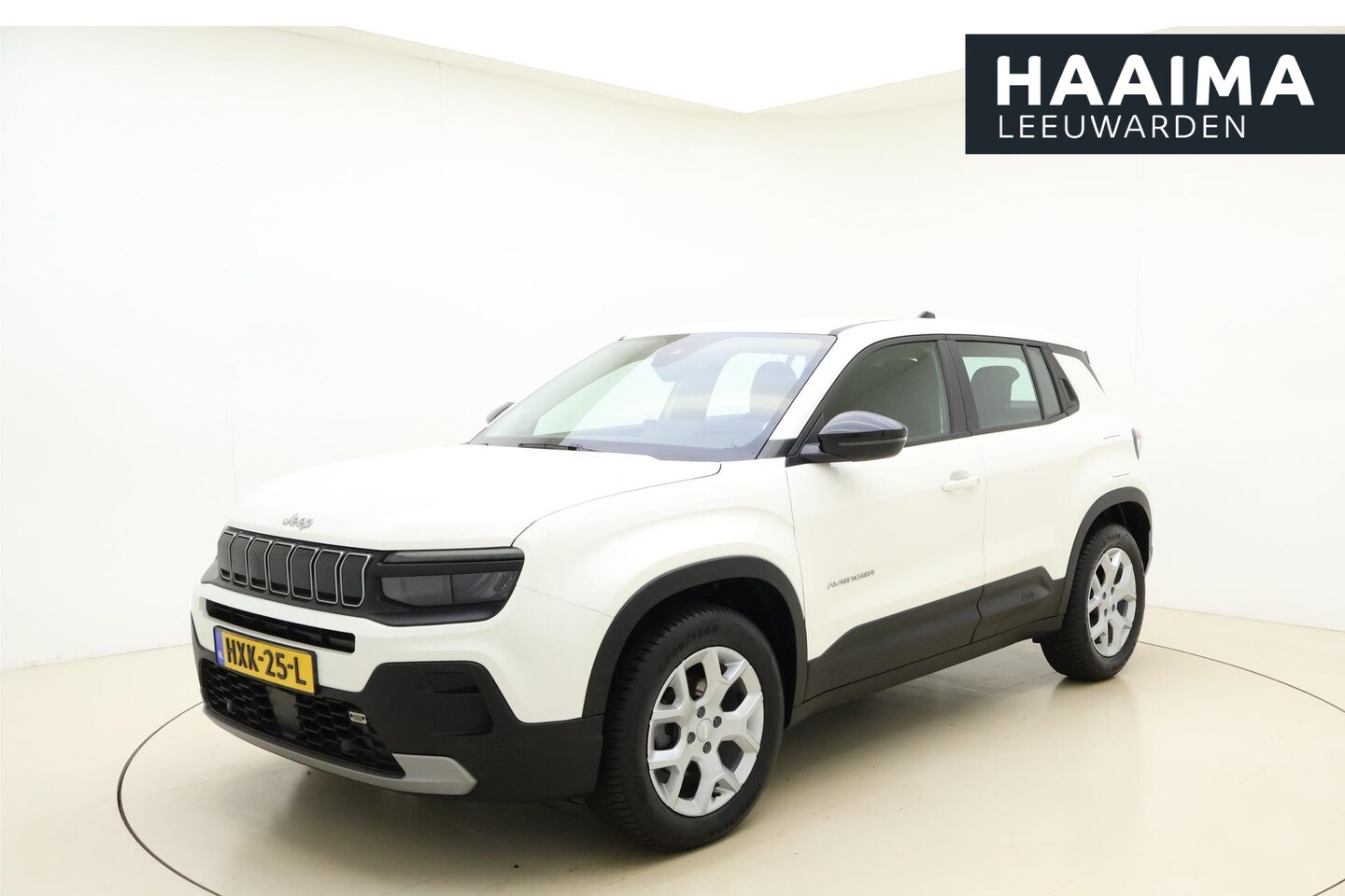 Jeep Avenger - 1.2 Altitude 100 PK "Climate control | Navigatie via Carplay | Dodehoekassistent | Lichtme - AutoWereld.nl