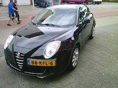 Alfa Romeo MiTo - 1.4 Distinctive airco ijs koud