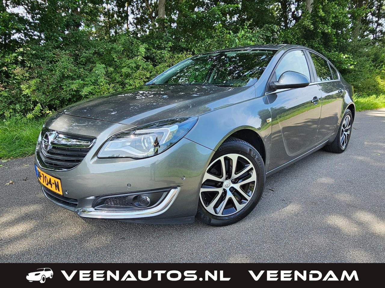 Opel Insignia - 1.6 T Edition Apple Carplay Zéér mooie kleur - AutoWereld.nl