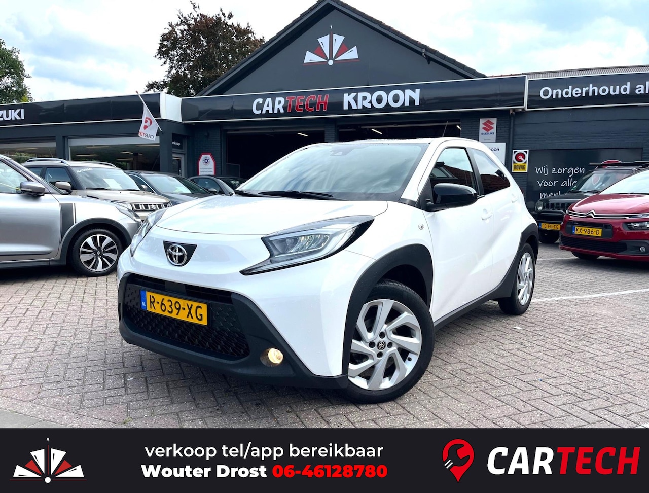 Toyota Aygo X - 1.0 VVT-i S-CVT first Automaat, 15.000 km ! - AutoWereld.nl