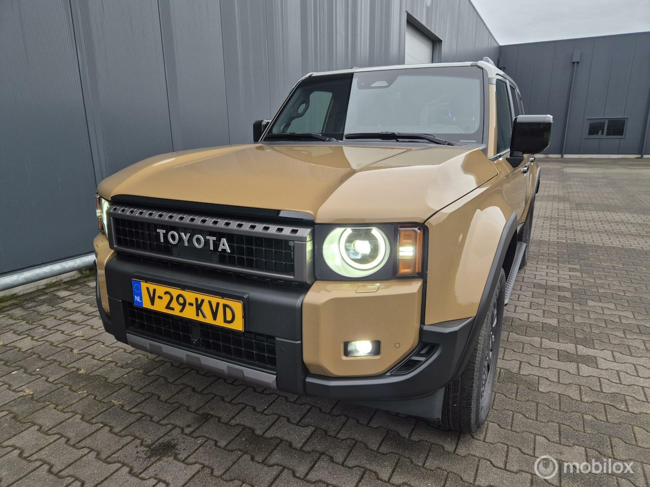Toyota Land Cruiser 250 - 2.8 D-4D First Edition + PANORAMADAK - AutoWereld.nl