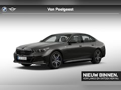 BMW 5-serie - 550e xDrive M-Sport Pro / Driving Assistant Professional / Stoelventilatie / Harman Kardon