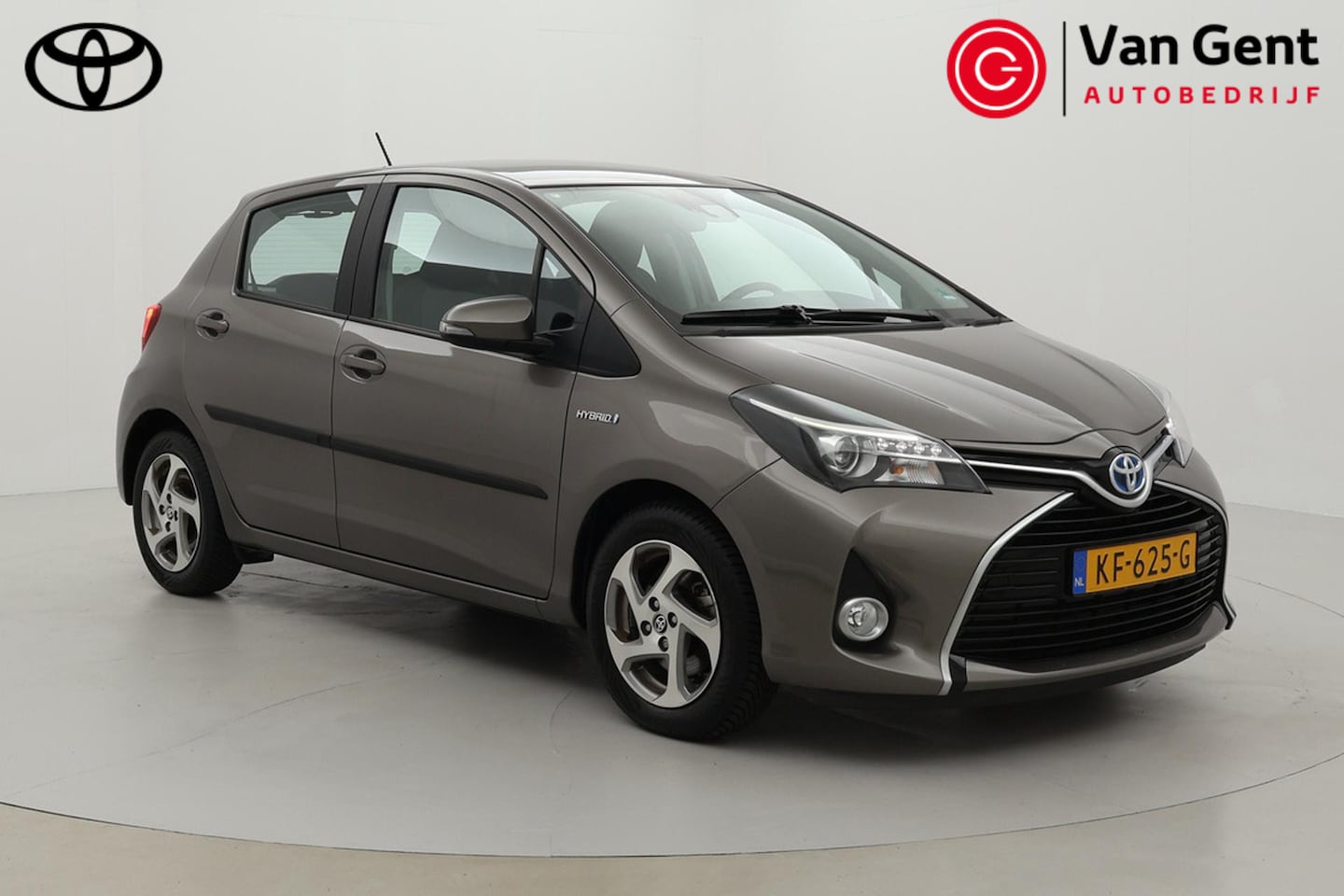 Toyota Yaris - 1.5 Hybrid Trend | Origineel NL | Navigatie | Cruise Control | Clima | Camera | 15 inch | - AutoWereld.nl