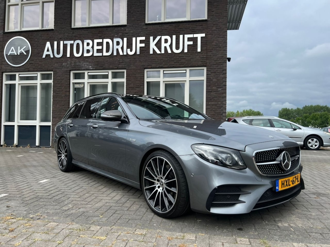 Mercedes-Benz E-klasse Estate - AMG 43 4Matic dealer onderhouden - AutoWereld.nl