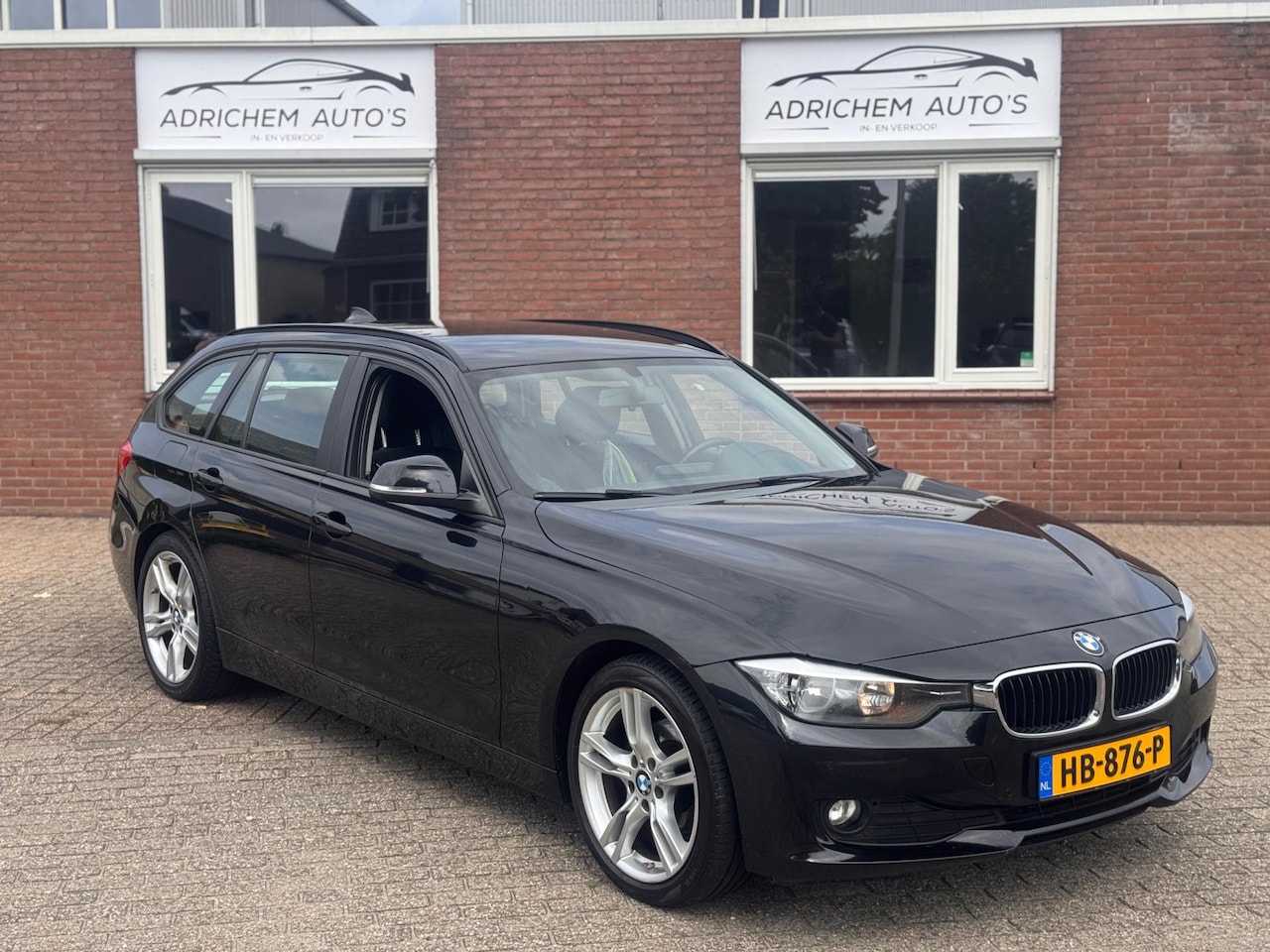 BMW 3-serie Touring - 318d High Executive 318d High Executive - AutoWereld.nl