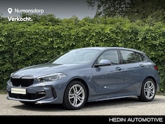 BMW 1-serie - 118i | M-Sport | Camera | M-Kuipstoelen | Live cockpit Prof | Stoelverwarming