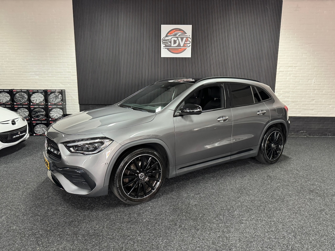 Mercedes-Benz GLA-Klasse - 200 AMG Line 200 AMG Line, LED, NAVI, PANO, WIDESCREEN, CAMERA - AutoWereld.nl