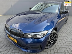 BMW 3-serie - 320i Corporate High Executive*Automaat*214 PK*CarPlay*PARK SENSOREN*FUUL OPTION*Regensenso