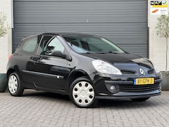 Renault Clio - 1.2-16V Special Line|Airco|106DZ KM|NAP|Nw. Koppeling|