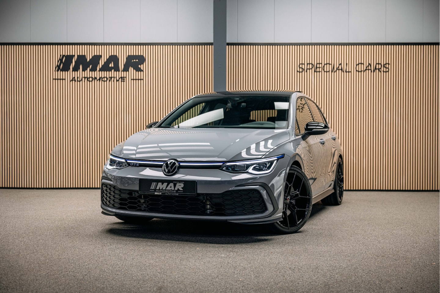 Volkswagen Golf - 1.4 eHybrid GTE Vol uitgevoerde GTE!!! Nardo, Panodak, Uitlaatsysteem, dakspoiler, 19inch - AutoWereld.nl