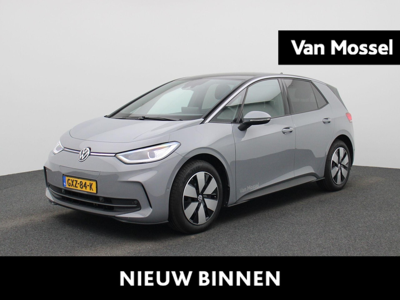 Volkswagen ID.3 - Pro Oranje Edition 59 kWh | EM | Stoel en Stuurwarming | Navigatie | Park Assist - AutoWereld.nl