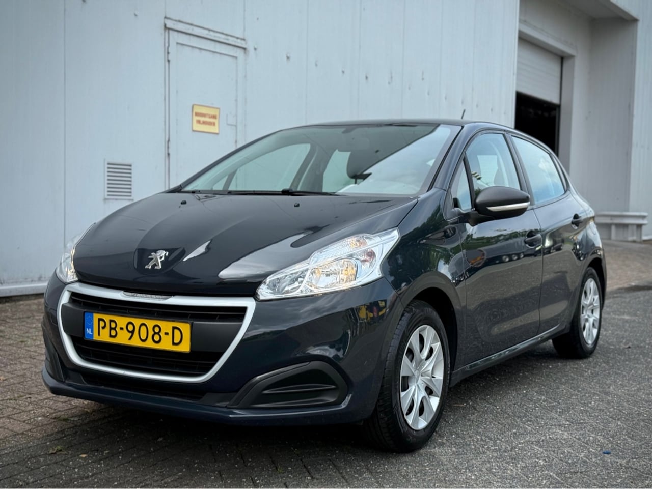 Peugeot 208 - 1.2 PureTech Access AIRCO|CRUISE|NAP - AutoWereld.nl