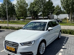 Audi A3 Sportback - 1.4 TFSI CoD Ambiente Pro Line plus Winter/summer tires