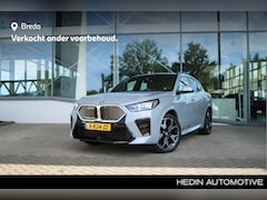 BMW iX2 - xDrive30 65kWh | M-Sportpakket | Adaptief M-onderstel | Panoramadak elektrisch | Head-Up D