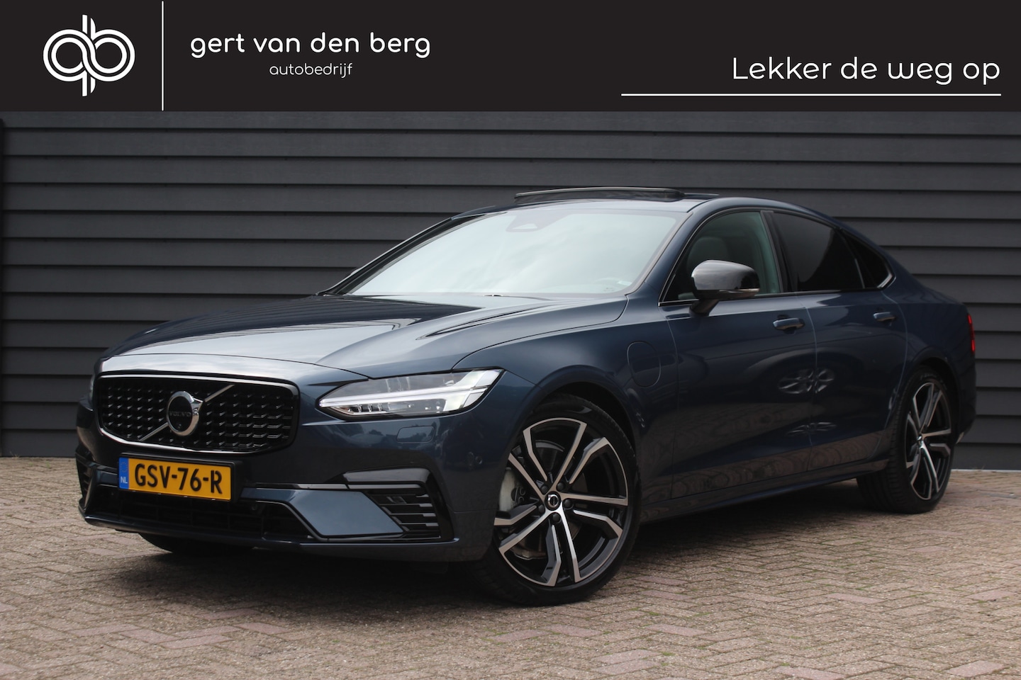 Volvo S90 - 2.0 T8 AWD Ultimate Dark - BOWERS & WILKINS - 360 CAMERA - HEAD UP - SCHUIFDAK - - AutoWereld.nl