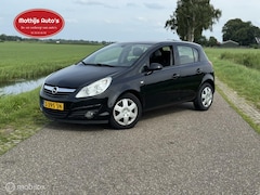 Opel Corsa - 1.2-16V Cosmo 5 deurs airco