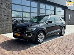Volkswagen T-Roc - 1.0 TSI Style Business | CarPlay | ACC | Cruise |