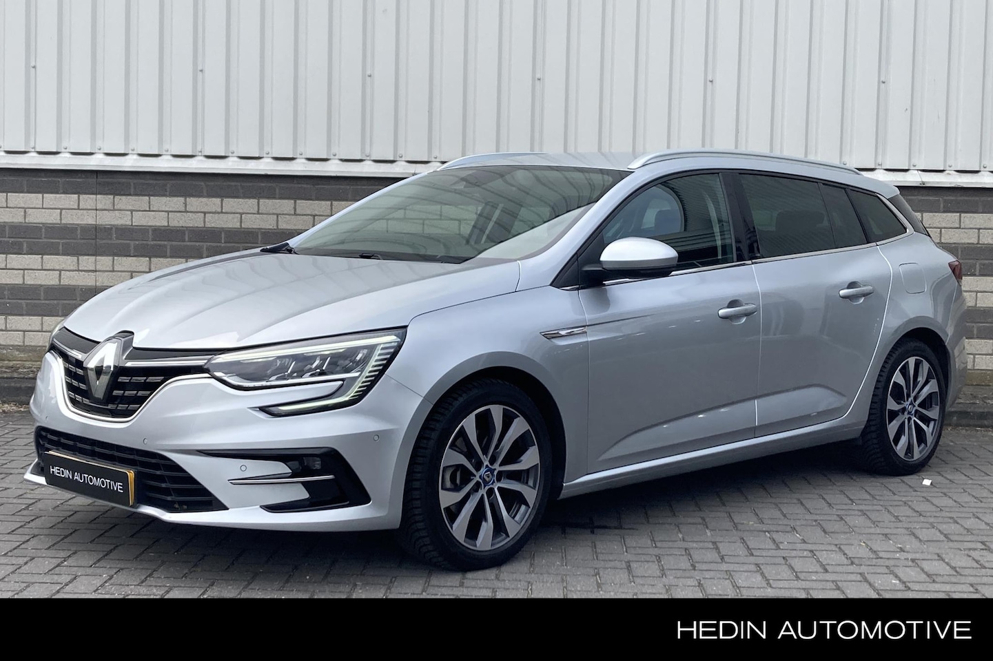 Renault Mégane E-Tech - Estate 1.6 Plug-In Hybrid 160 Business Edition One - AutoWereld.nl