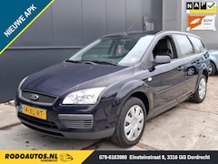 Ford Focus Wagon - 1.6-16V Trend Airco Nieuwe APK