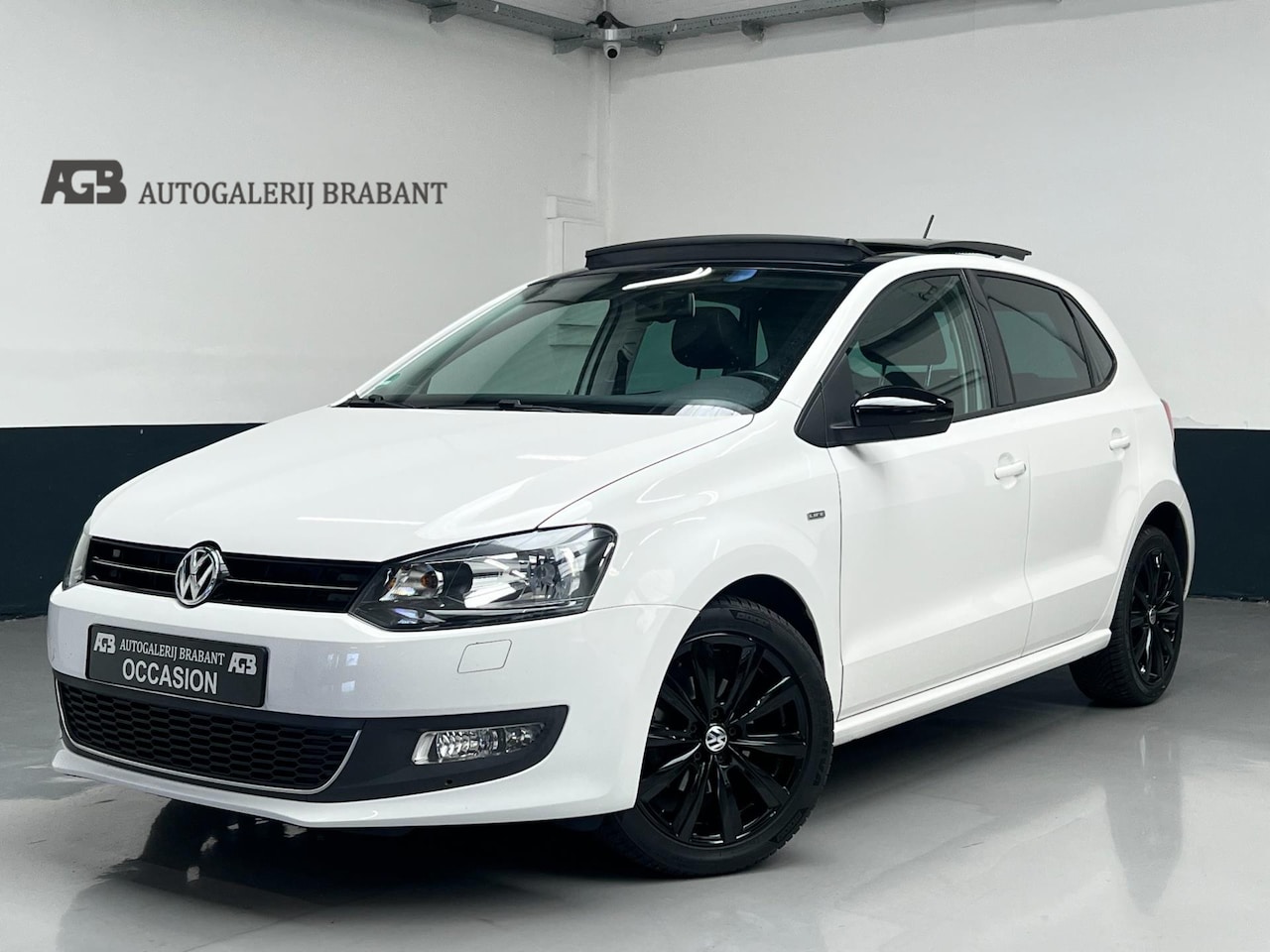 Volkswagen Polo - 1.2 TSI Highline Automaat/Pano/105pk/Carplay - AutoWereld.nl