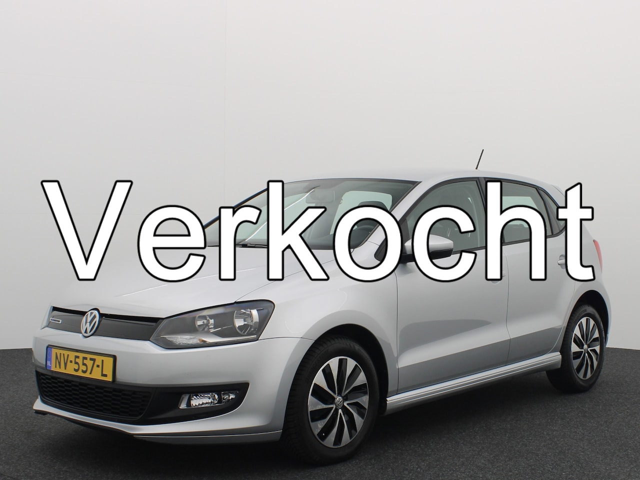 Volkswagen Polo - 1.0 BlueMotion Edition 1STE EIG / CARPLAY / NAVI / AIRCO / BLUETOOTH / CRUISE / NL-AUTO - AutoWereld.nl