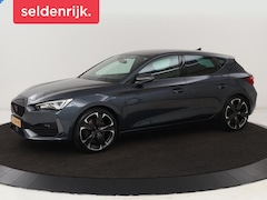 CUPRA Leon - 1.4 e-Hybrid VZ | 245pk | Stoel & stuurverwarming | Carplay | Camera | Adaptive cruise | K