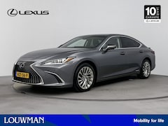 Lexus ES - 300h Business Line Limited | Stoelverwarming | Navigatie | Sunroof |