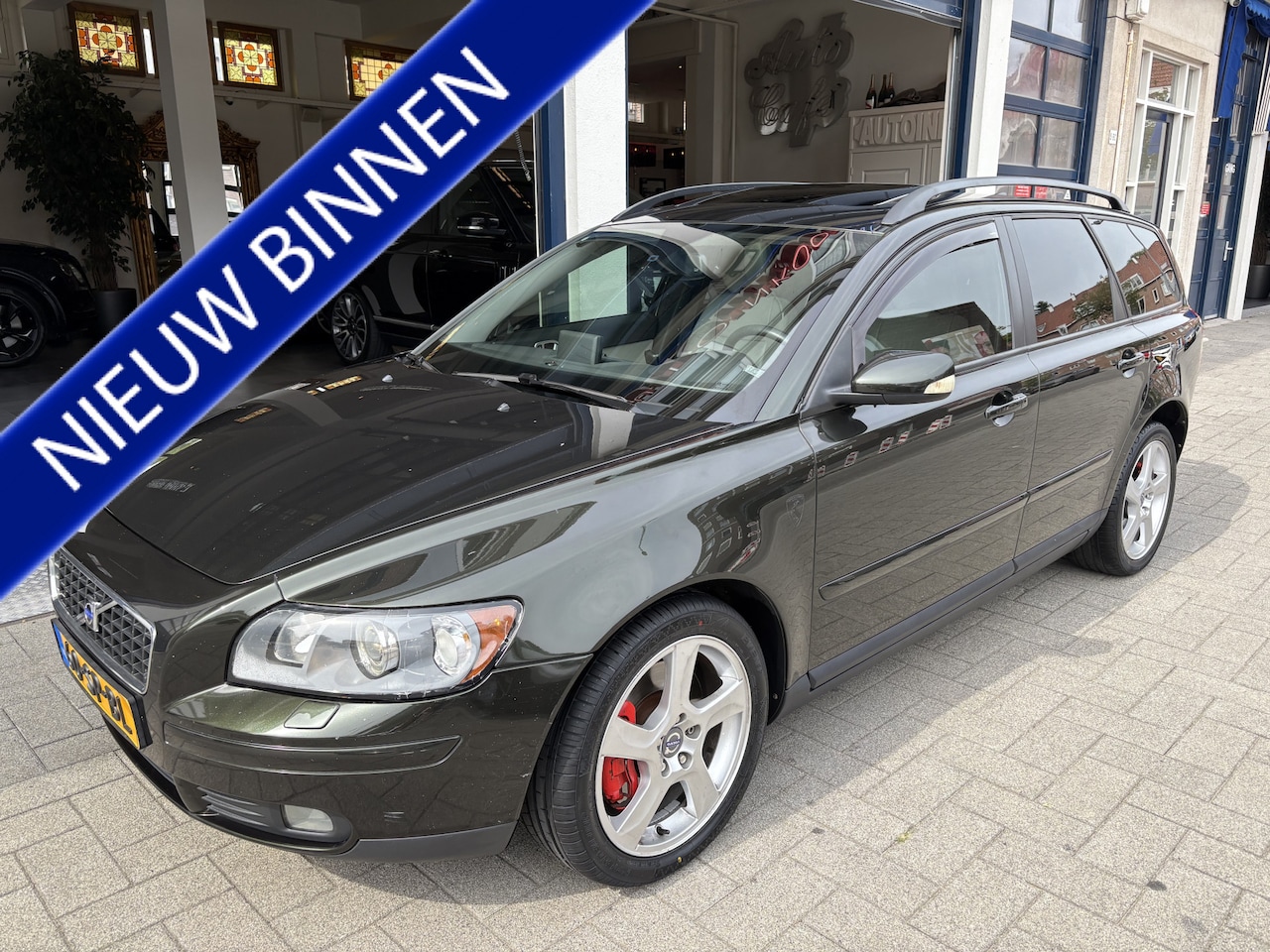 Volvo V50 - 2.5 T5 AWD Summum AUTOMAAT. 221 PK - AutoWereld.nl