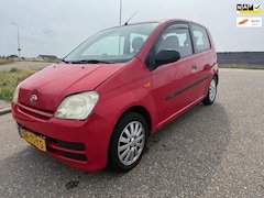 Daihatsu Cuore - 1.0-12V Tokyo Distributie=vervangen APK Navigatie