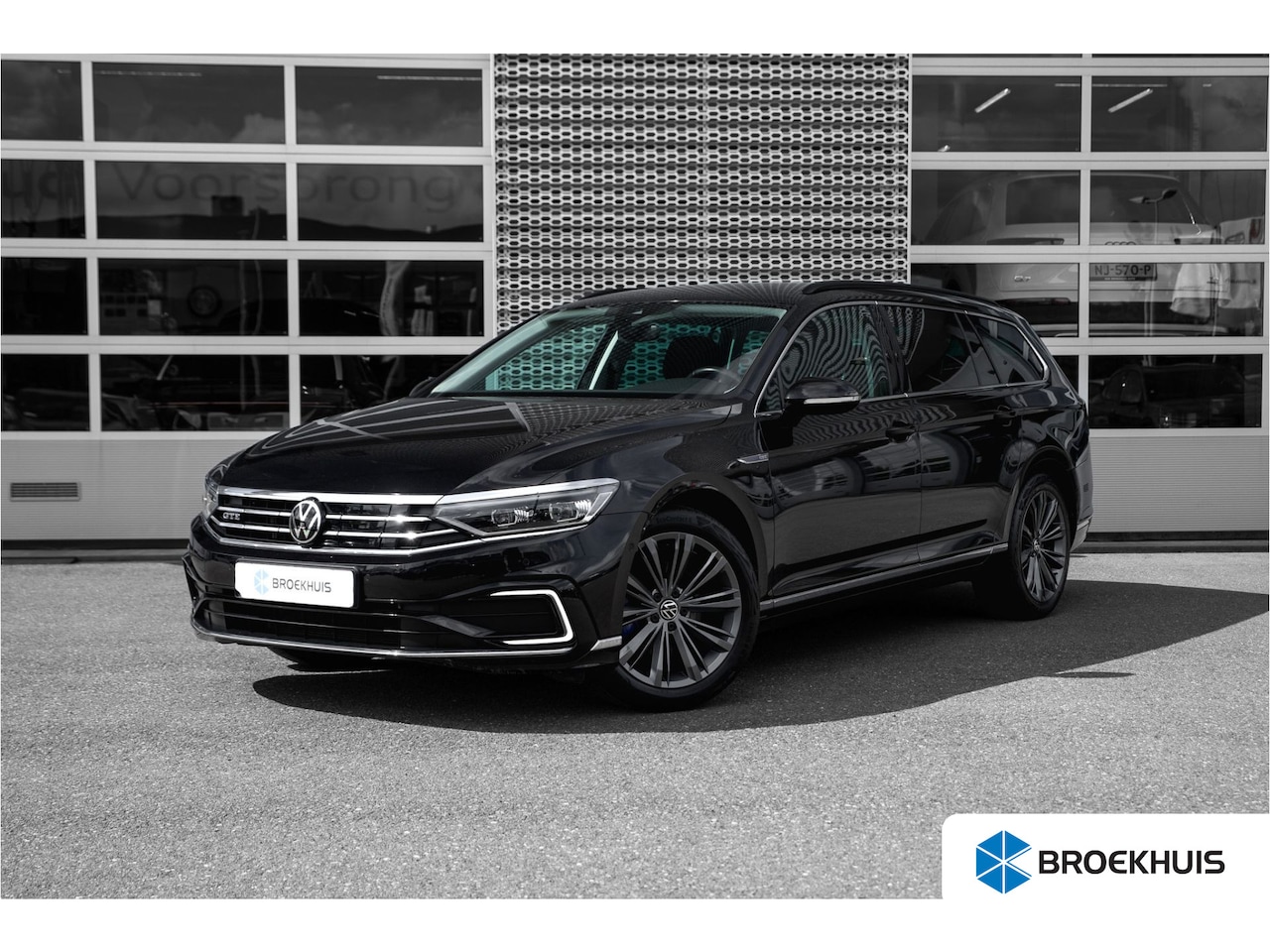 Volkswagen Passat Variant - 1.4 TSI PHEV GTE Business | Achteropkomend verkeer waarschuwing | Airco separaat achter | - AutoWereld.nl