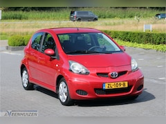 Toyota Aygo - 1.0-12V Aspiration Red | 2010 | AUTOMAAT | Airco |