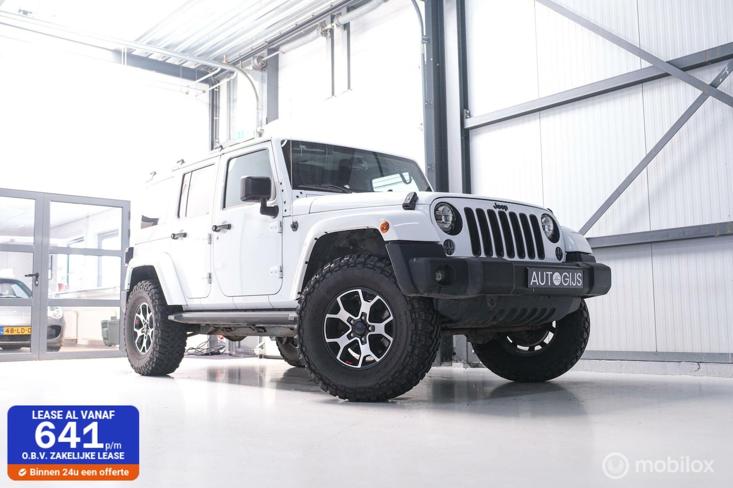 Jeep Wrangler Unlimited - 3.6 | 5 persoons | Treeplanken | LED | Zeer mooi | Trekhaak | - AutoWereld.nl