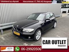 BMW 1-serie - 118d High Executive 5-Drs, Clima, CC, PDC, LM, Trekh, nw. APK – Inruil Mogelijk –