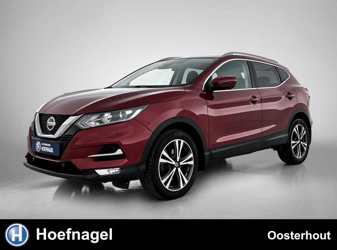 Nissan Qashqai - 1.3 DIG-T N-Connecta | Panoramadak | 360 Camera | Stoelverwarming | Navigatie | Parkeersen - AutoWereld.nl