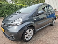 Toyota Aygo - 1.0-12V Sport AIRCO/LEER 68PK