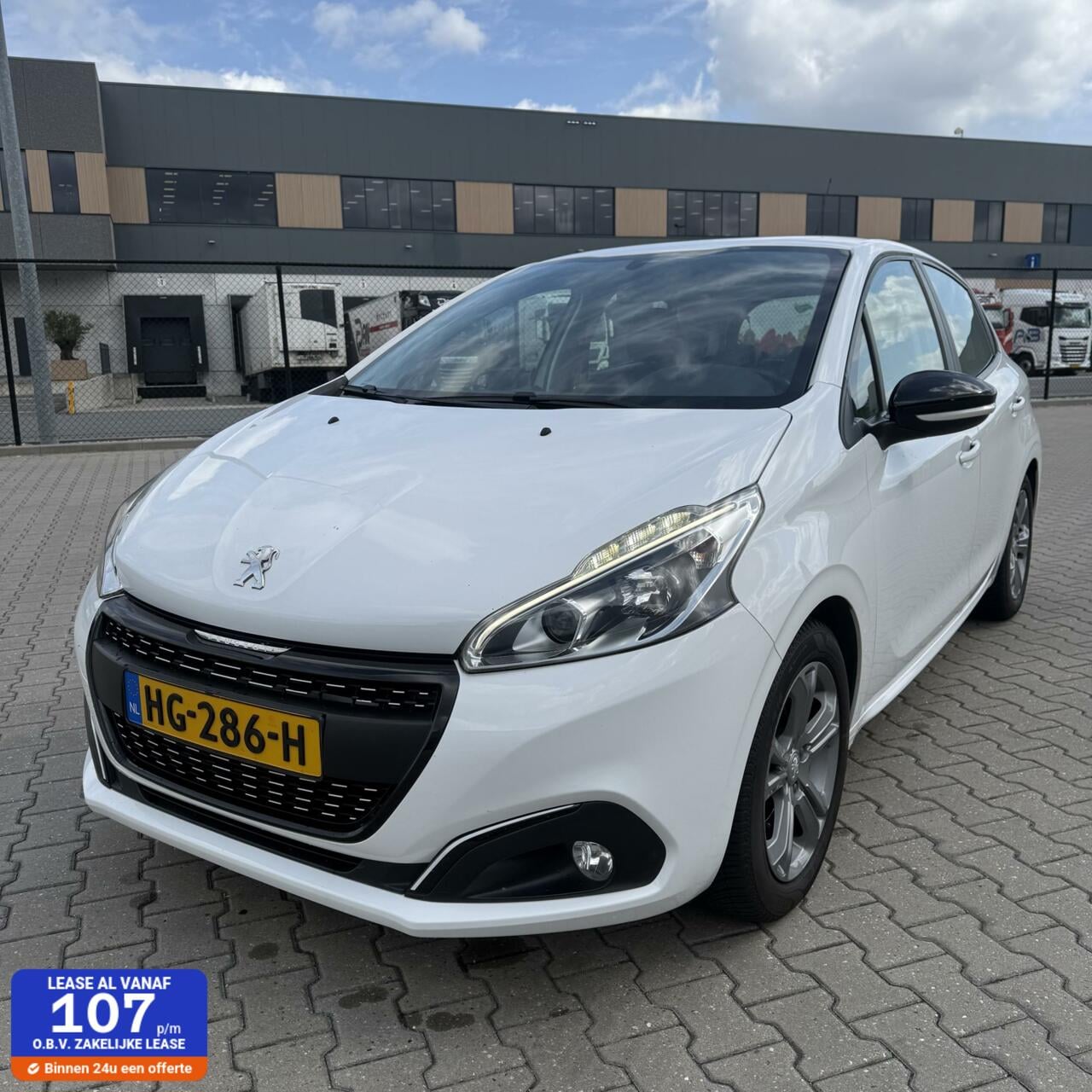 Peugeot 208 - 1.2 Allure 2015 | NW APK | Super Nette ! - AutoWereld.nl