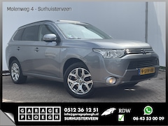 Mitsubishi Outlander - 2.0 PHEV Instyle Pano Trekhaak Leder Keyless Stoelverw Vol opties