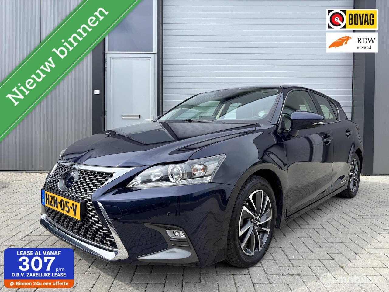 Lexus CT 200h - Luxury Line - AutoWereld.nl
