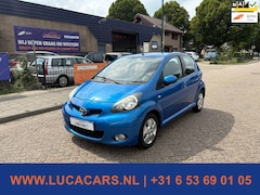 Toyota Aygo - 1.0-12V Dynamic Blue AIRCO + ELEKTRISCH PAKKET + NIEUWE APK