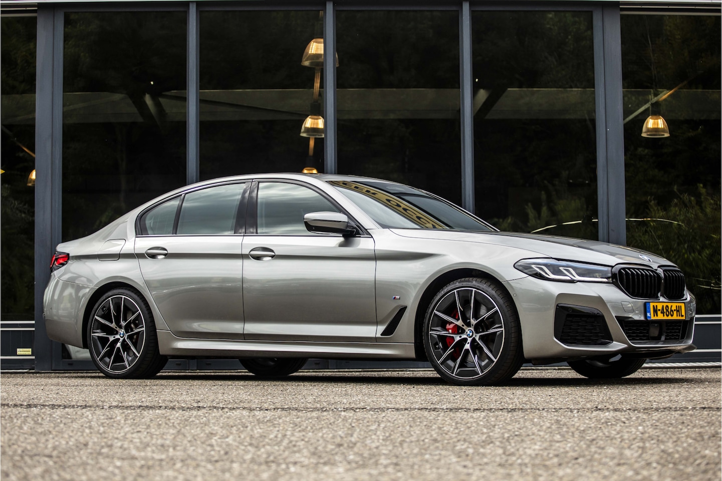 BMW 5-serie - 545e xDrive High Executive 545e xDrive High Executive - AutoWereld.nl