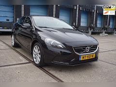 Volvo V40 Cross Country - 2.0 D3 Summum