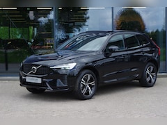 Volvo XC60 - 2.0 T6 350 PK Plug-in hybrid AWD Plus Dark, Trekhaak, Panoramadak, Adap. Cruise Control
