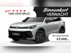 Volkswagen Tiguan - R-Line-Edition 1.5 eHybrid 150 kW / 204 pk SUV 6 v | Black style | 360 camera | LED Matrix